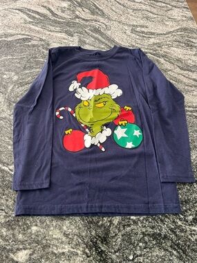 Dr. Seuss Navy Grinch Graphic Long-Sleeve Tee with Red and Green Accents